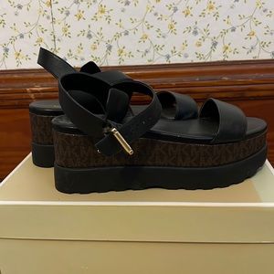 Michael Kors flat form sandal
